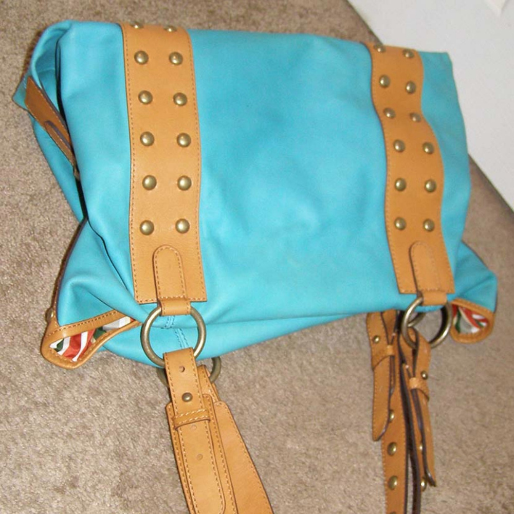 NEW Hype large Leather Shoulder Tote bag Studded Turquoise - Picture 8 of 8
